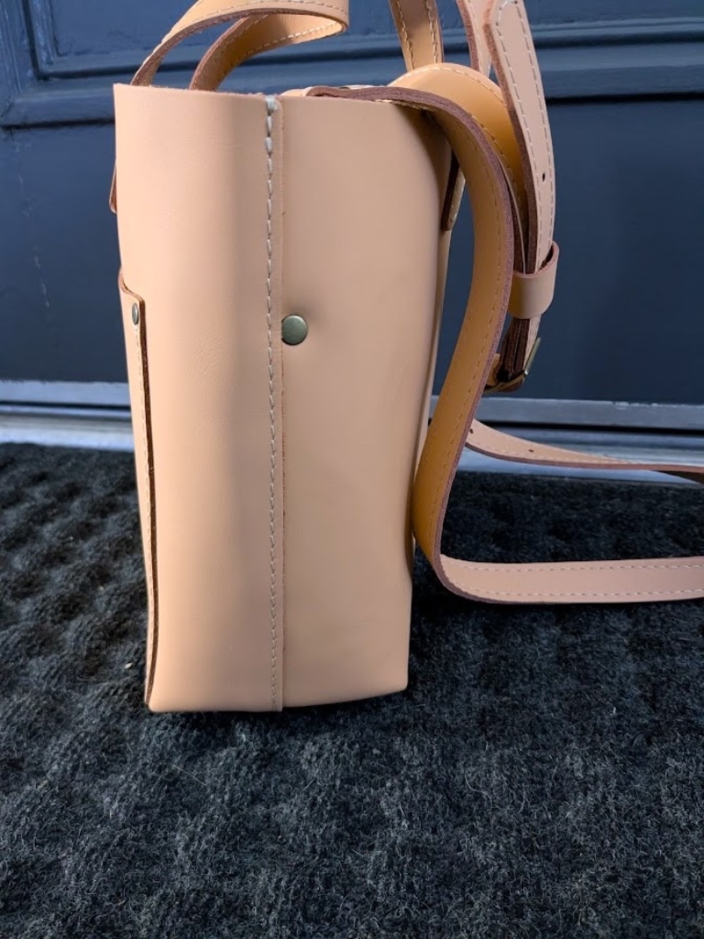 Womens Cream Crossbody Tote Bag - Minimal Leather Shoulder Bag - Picture 4 of 6
